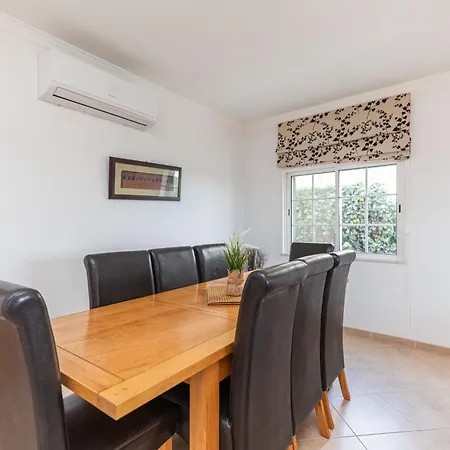 Rosa, Residential, Pezinhos Villa