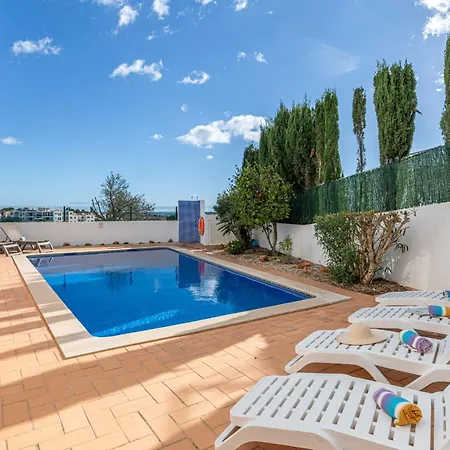 Villa Rosa, Residential, Pezinhos