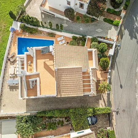Rosa, Residential, Pezinhos Villa