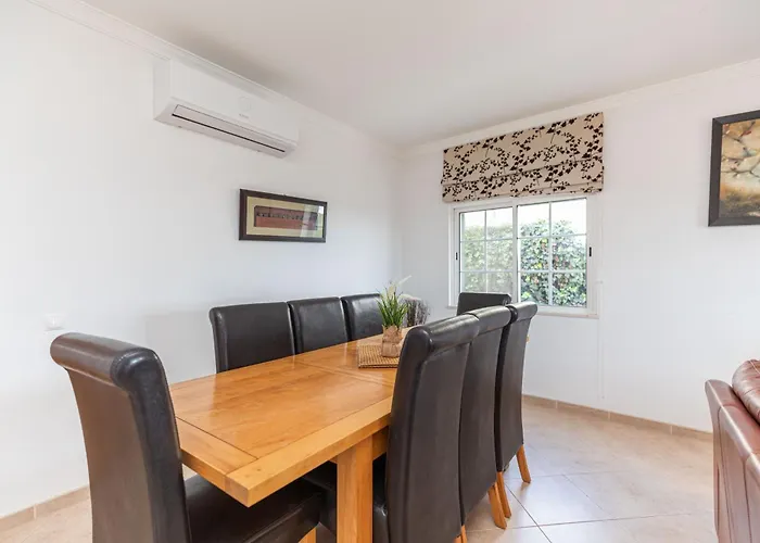 Rosa, Residential, Pezinhos Villa
