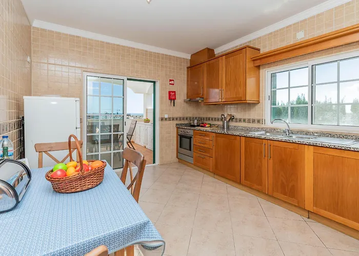 Rosa, Residential, Pezinhos