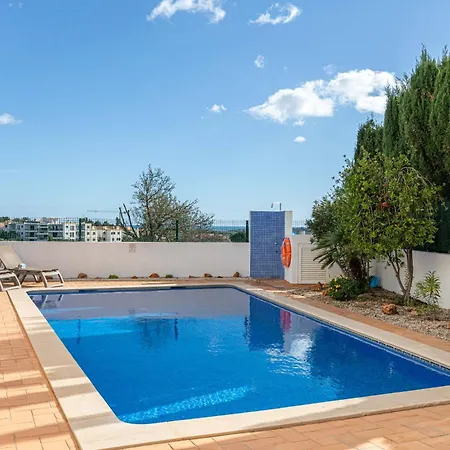 Willa Rosa, Residential, Pezinhos *